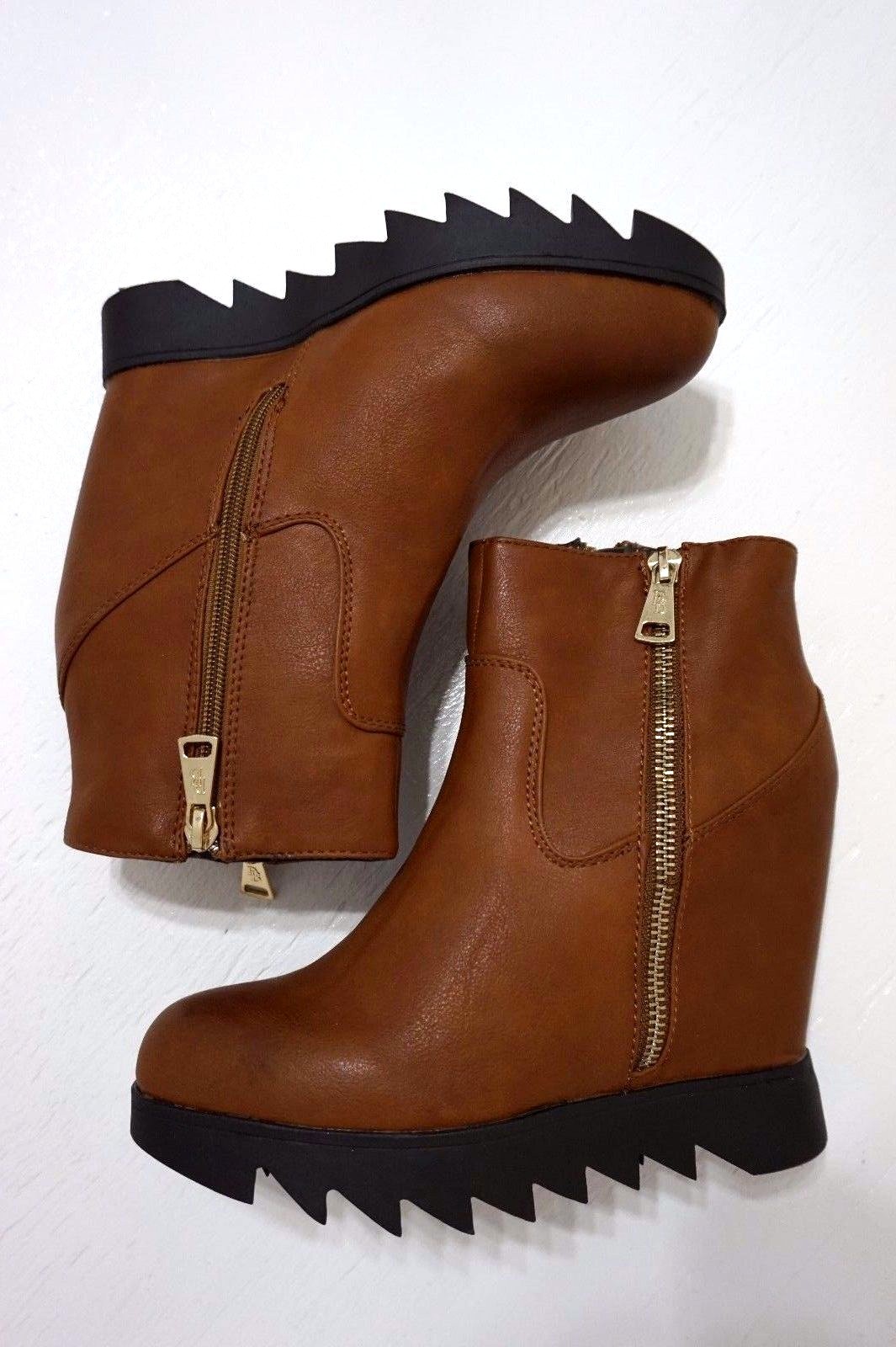Women's DBDK Fashion Tan Wedge Heel Gold Zips Ankle Boots Sz 7.5 M NWOB Women's DBDK Fashion Tan Wedge Heel Gold Zips Ankle Boots Sz 7.5 M NWOB
