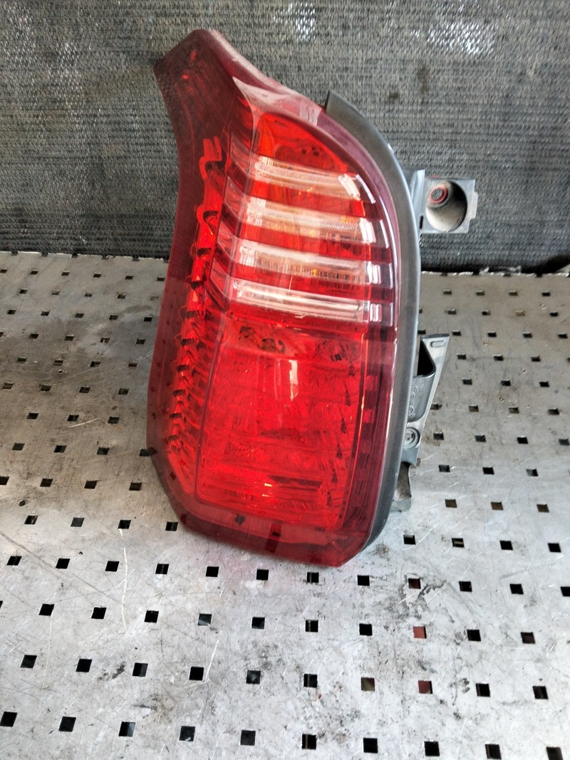 6350KH Fanale post. SX PEUGEOT 5008 1.6 BlueHDi EAT6 (88Kw) Mnv 5p/d/1560cc