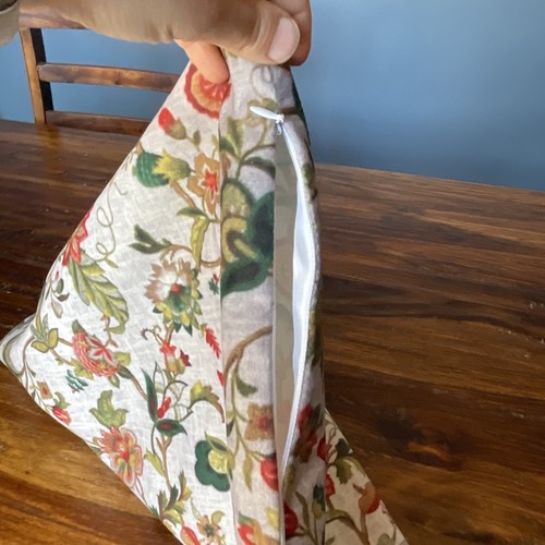 P. Kaufmann Brissac Jewel Linen Red Green Teal Floral Fabric Pillow Case Retro - Picture 13 of 24