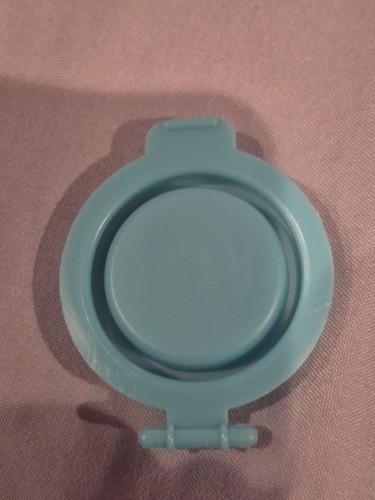 Tupperware Teal Blue Replacement Cap - Picture 3 of 5