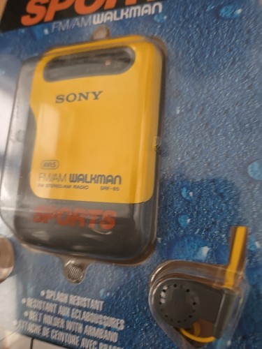 Sony Sports Walkman Am/fm New!! Sealed  SRF-85 - Picture 4 of 9