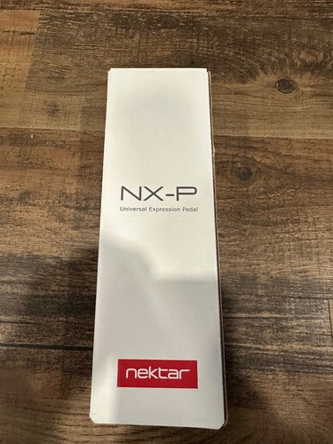 Nektar Panorama T6 Midi Keyboard DAW Controller Includes NX-P Expression Pedal - Picture 13 of 15