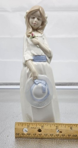 Nadal Spain Porcelain Figurine Young Girl Woman Lady Blue Hat & Flower - Picture 8 of 9
