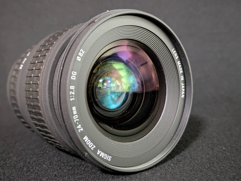 Sigma 24-70mm F/2.8 EX Aspherical DG Lens For Canon EF -Excellent w/Hood- Japan - Image 3 of 4
