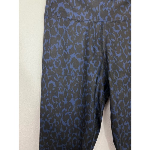 Halston Women’s Medium Leggings Blue Abstract Leopard Print raw hem NWT - Picture 3 of 5