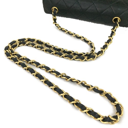 CHANEL Quilted 20 Single Flap CC Lambskin Chain Mini Shoulder Bag Black/2BG2038 - Picture 6 of 12