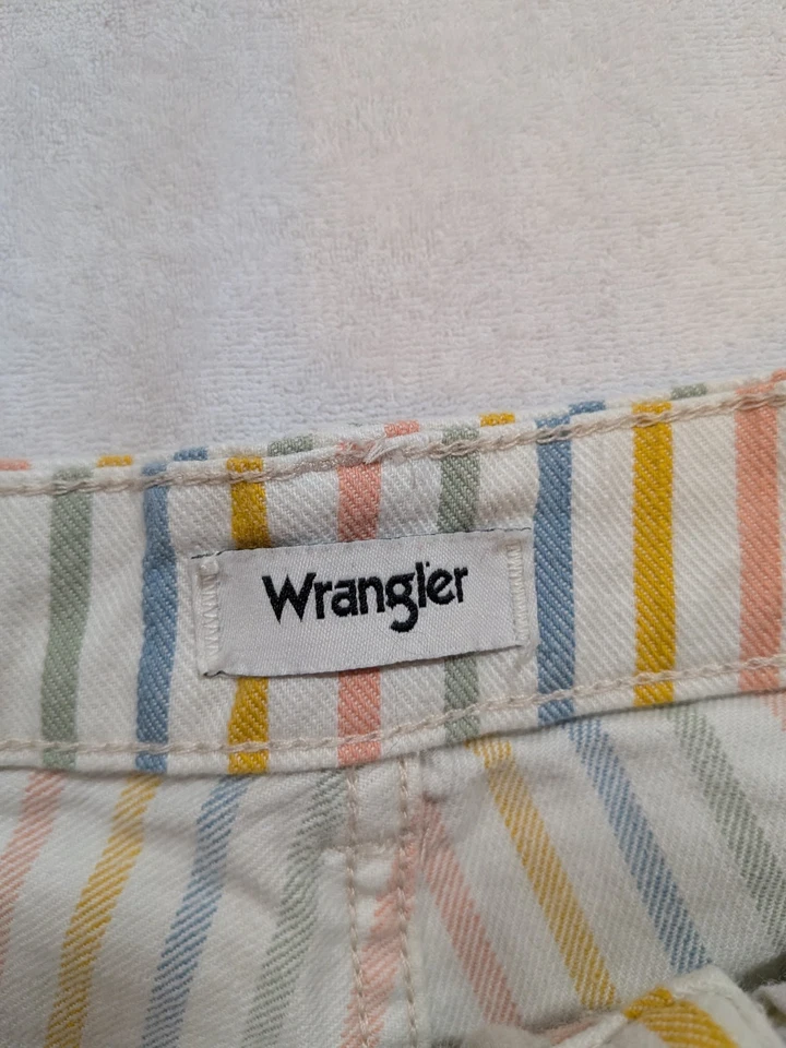 Pantalones Cortos Wrangler Arco Iris Rayas Cintura Alta Talla 26 Mezcla Algodón Foto 2 de 4