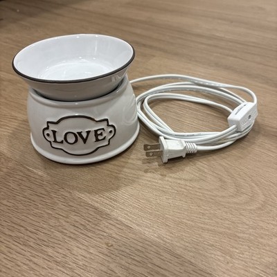 Scentsy ''Love'' Ceramic Wax Warming Element Warmer No Light Bulb Neutral Color