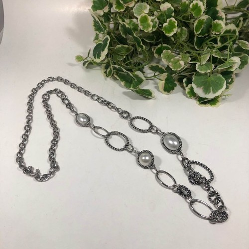 Premier Design Chunky Silver Tone Chain Faux Pearl 40 inch Necklace - Picture 4 of 5