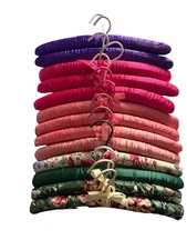 SET OF 13 PADDED SATIN /FABRIC CLOTHES HANGERS,  PINK, PURPLE, FLORAL