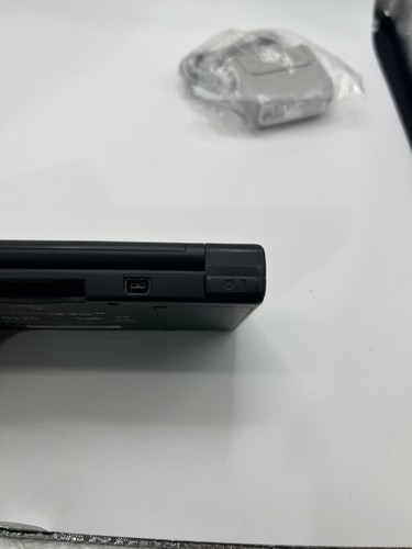 Nintendo Dsi Console Black nera FUNZIONANTE originale usata pokemon platino - Foto 5 di 5