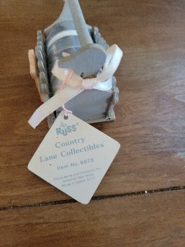 Vintage Russ Country Lane Collectibles Basket Tealight Storage Duck Tulip... - Picture 11 of 16