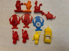 1970s Vintage Fruity Pebbles Flintstones Cereal Premiums Toys
