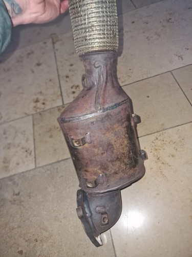 ORIGINAL Katalysator / Downpipe Ford Fiesta ST MK7 JA8 BJ 2014 - Bild 4 von 6