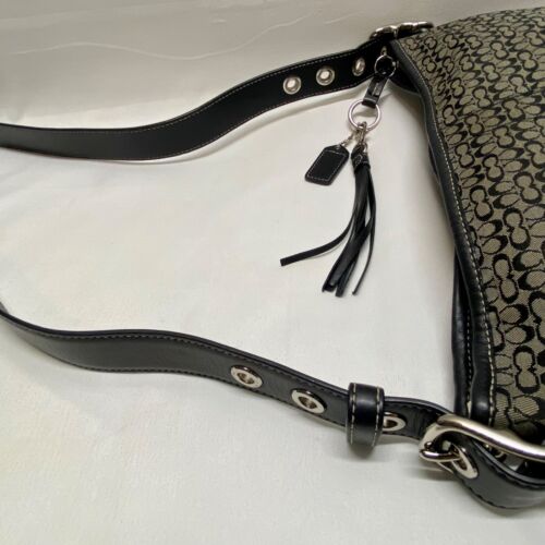 Coach F10416 Signature Jacquard Lederbesatz wandelbar schwarz grau Vintage gebraucht, in einwandfreiem Zustand - Bild 16 von 24