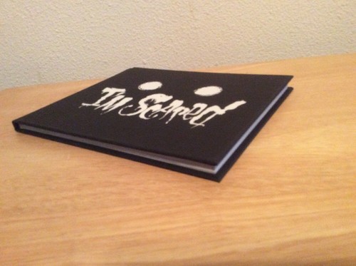 SIGNED by Greg "Craola" Simkins - I'm Scared Movie HC Book 1st/1st + Pic - Picture 7 of 12