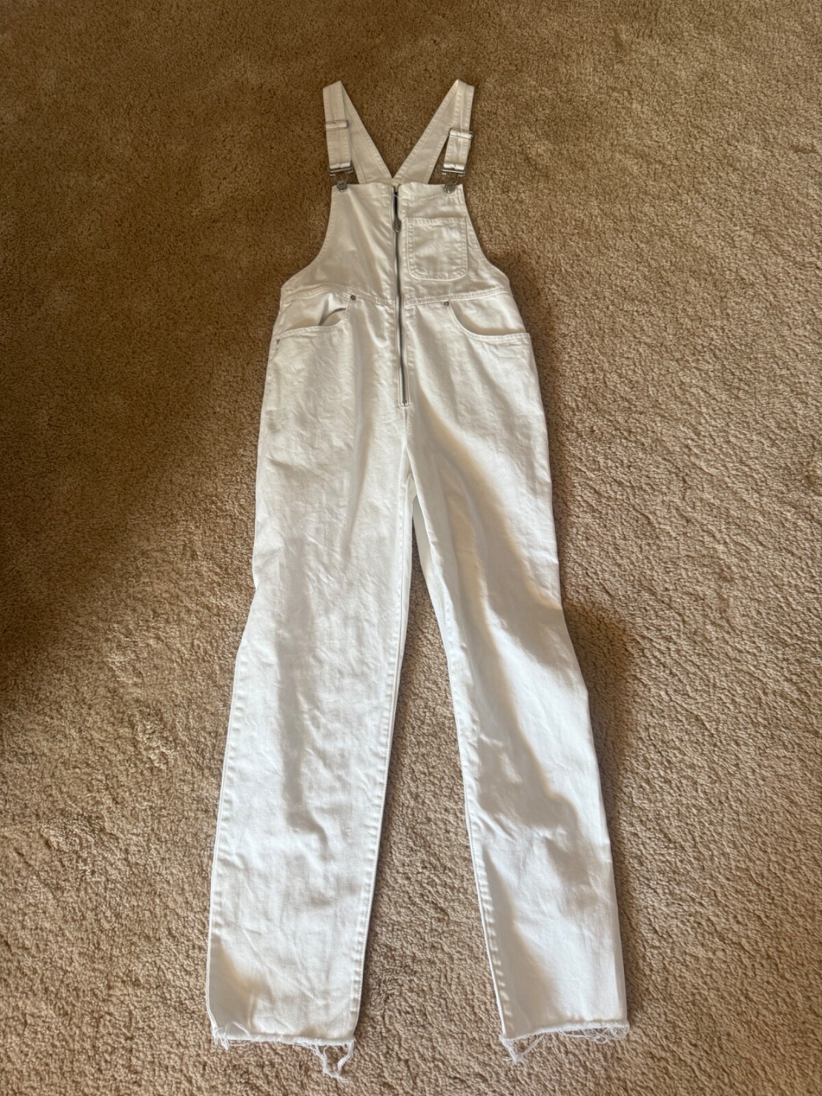 Picture 2 of 4