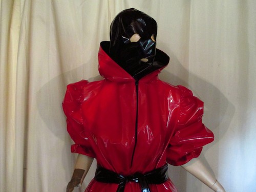 Lackkleid mit Maske Kapuze lang weit Saumrüsche Schnürgürtel Vinyldress Mask - Bild 8 von 12