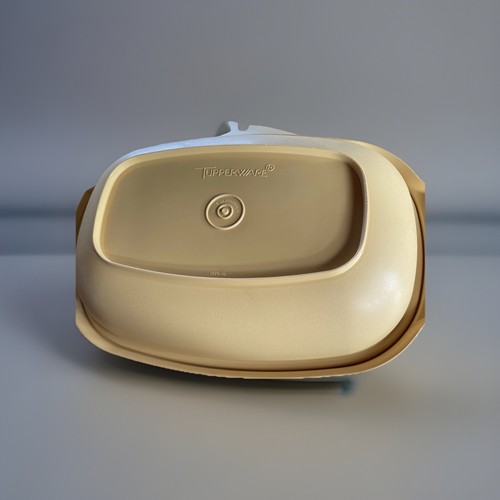 Vintage Tupperware Microwave Steamer Vegetable Food Storage Container Gold - Picture 4 of 4