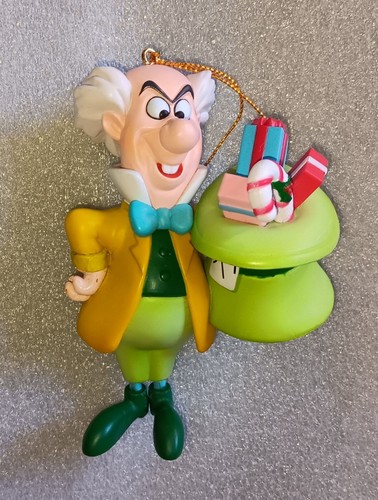 9 Disney Ornament Set - Picture 5 of 16