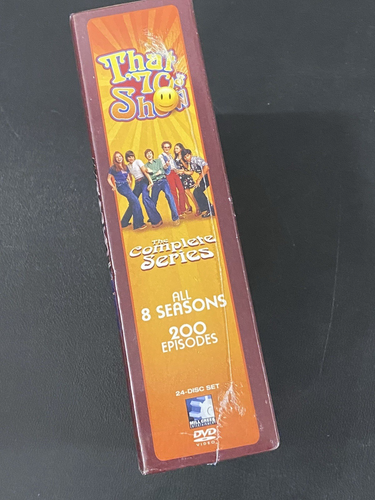 That '70s Show the Complete Series NEW Sealed~ Eight Seasons ~ 24 DVDs - Picture 3 of 5