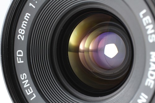 [Almost MINT] Canon New FD NFD 28mm f2.8 Manual Focus Wide Angle Lens From JAPAN - Picture 3 of 9