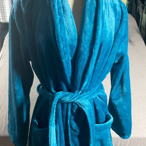 Bata Juicy Couture para mujer L/XL verde azulado manga larga lazo cintura corta polar NUEVO - Imagen 5 de 15