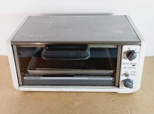 Black & Decker TRO 570-TY6 Spacemaker Toast-R-Oven Under Cabinet