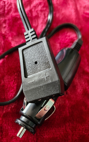 StreamLight Stinger Piggyback 12 Volt D/C Power Adapter Plug Model #75200 - 第 4/6 張圖片