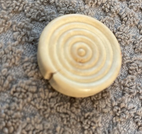 1" Wooden Checker Replacement 15 Pieces Light Tan Vanilla - Picture 8 of 8