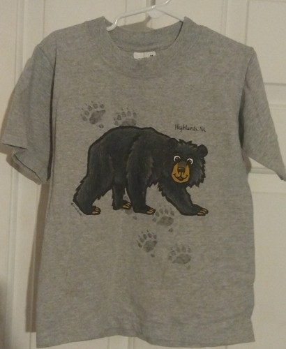 Vintage Highland's North Carolina Bear Print Shirt / Size Youth Small