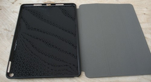 NEW Soke iPad Pro 10.5 Protective Case 2nd Gen Black FREE SHIP - Picture 4 of 5
