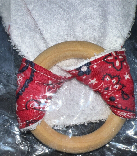 New Wooden Baby Teething Ring Cloth Bunny Ears Natural Wood Infant Toy Sealed - Picture 7 of 9