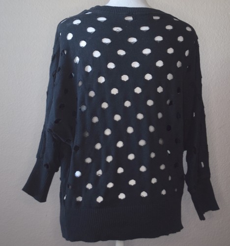 Only Limitless XS black shirt 3/4 sleeve with holes - Bild 2 von 4