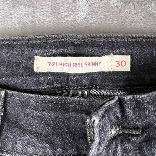 Levi's Women's 721 High Rise Skinny Jeans Black Stretch Denim 28" Inseam - Picture 3 of 8