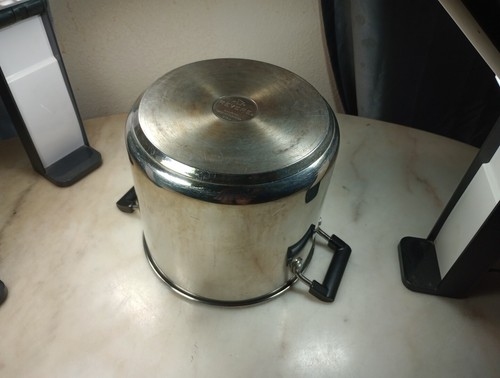 Revere Ware 10 qt Stock Pot Stainless Steel Bottom Cookware Made in Indonesia. - Picture 9 of 14