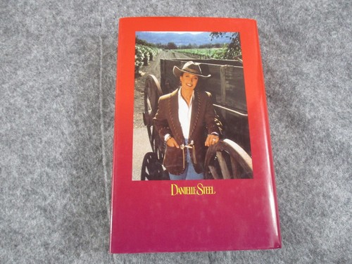Danielle Steel Novels Large Selection Combine Shipping Complete Your Collection - Picture 227 of 269