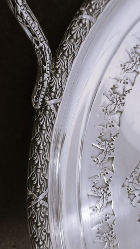 Silverplate TRAY, Large, England, Leaf/Berry, Ivy, Classical Revival c1880, 30"l - Picture 10 of 16