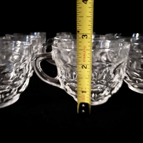 Jubilee Thumbprint Design - Punch Set - 11 Cups & Hooks - Federal Glass - Picture 11 of 16