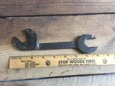 Vintage Mechanic Farm Industrial Tools Angled End Unbranded Open Ended
