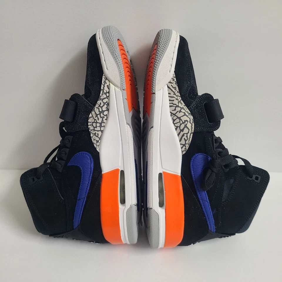 Nike Air Jordan Legacy 312 Knicks Basketball Shoes AV3922-048 Size 9.5 Black - image 4 of 4