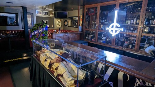 "ADAPTADOR DE VINILO GHOST 2023 PROMOCIÓN 7"/Papa Nihil/Whisky a GoGo/Mary/Goat/Raro Swag! - Imagen 6 de 7