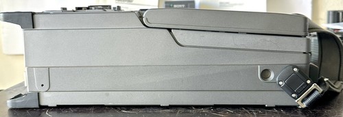 Sony DVCAM DSR-70 Portable Digital Videocassette Player Recorder Remote Manuals - Picture 8 of 12