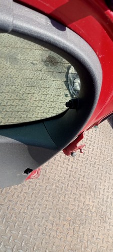 2012 PEUGEOT 3008 REAR TAILGATE BOOTLID RED WITH WIPER & DOOR LOCK CATCH - Picture 13 of 13