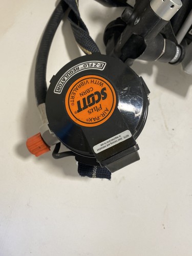 SCOTT 4.5 EZ-FLO SCBA AIR PACK CBRN AP50 4500 PSI NFPA 2002 NFPA AIR PAK - 第 2/3 張圖片