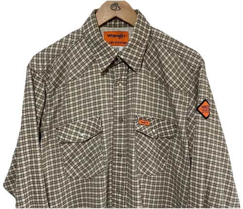 Wrangler Flame Resistant Snap Button Up Checked Western Style Work Shirt Size L - Picture 4 of 23