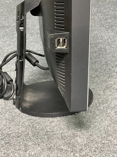 NEC MultiSync 90GX² Vintage 19" 1280x1024 4ms Fast Response LCD Gaming Monitor - Picture 7 of 22
