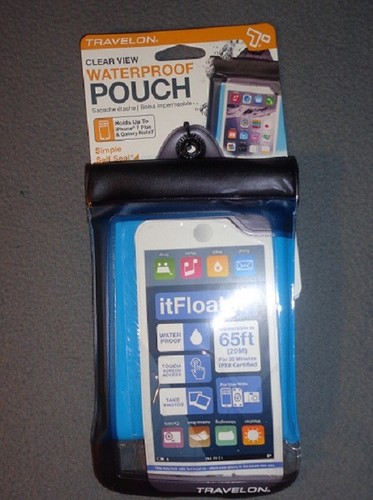 Travelon Floating Waterproof Smart Phone / Digital Camera Pouch Bright Blue NEW - Picture 2 of 5