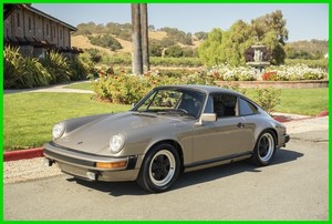 1982-Porsche-911-SC-Coupe