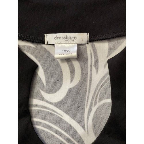 DRESS BARN WOMAN Black White Tunic Top Size 18/20 Swirls Keyhole Career Made USA - Picture 8 of 12